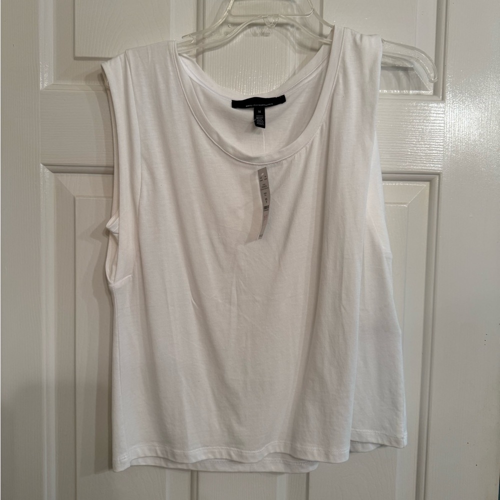 White House Black Mkt NWT tee